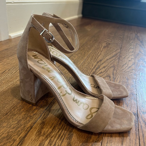 Sam Edelman Daniella Suede Heels - Picture 1 of 5
